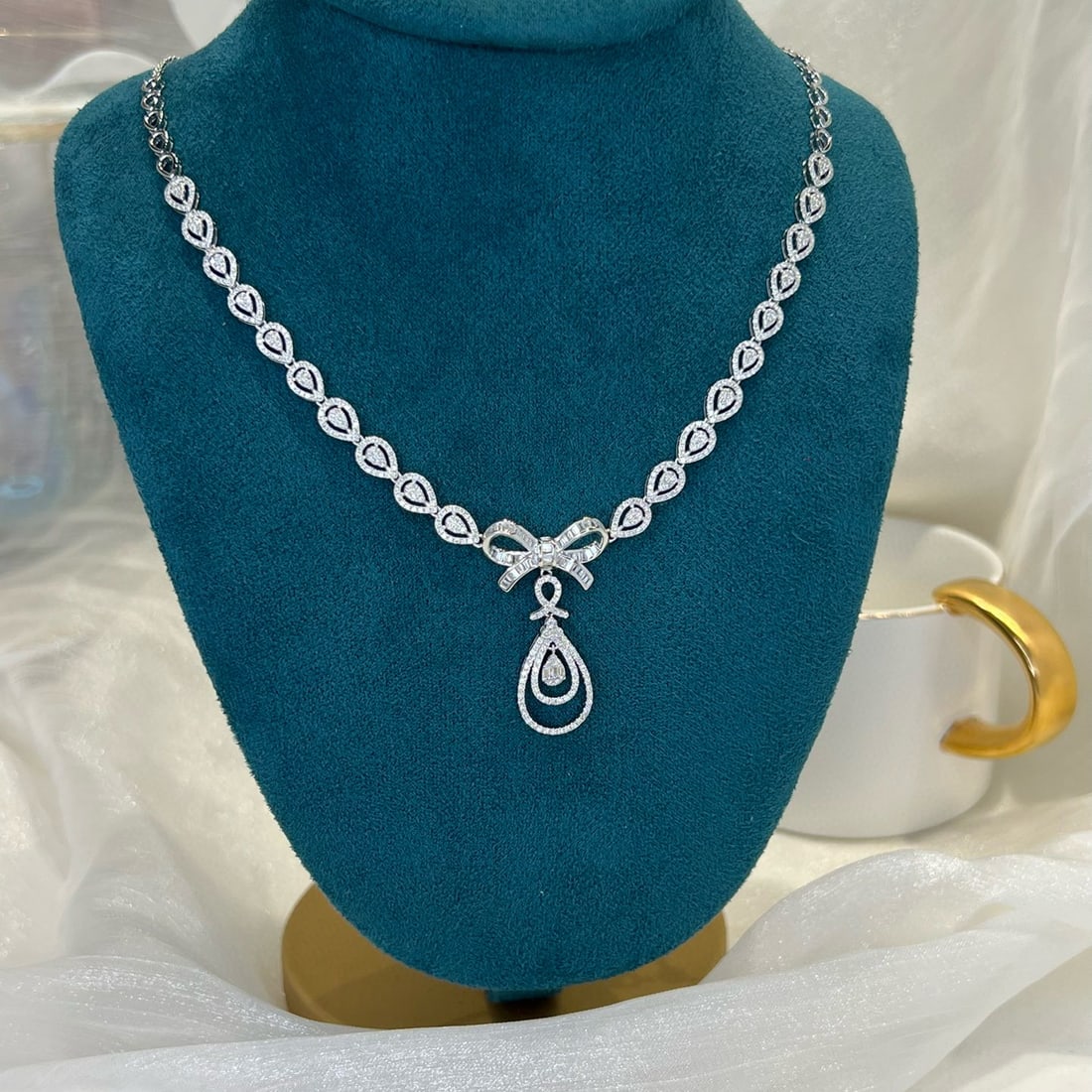 14k Gold 2.38 Ct Natural H Diamond Necklace - 9