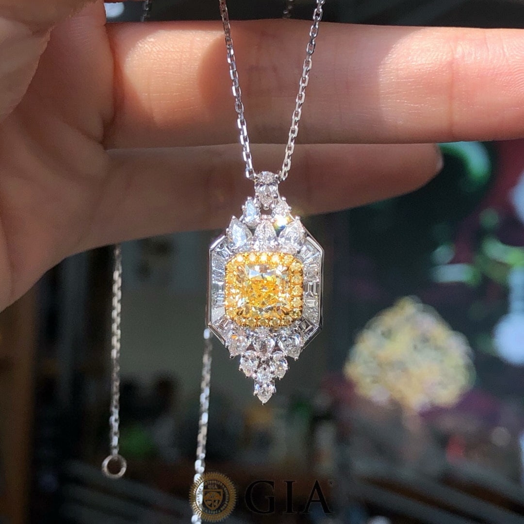 Gia Certified 14k Gold 2.62 Ctw Natural Yellow Diamond & Diamond Pendant( Without Chain ) - 4