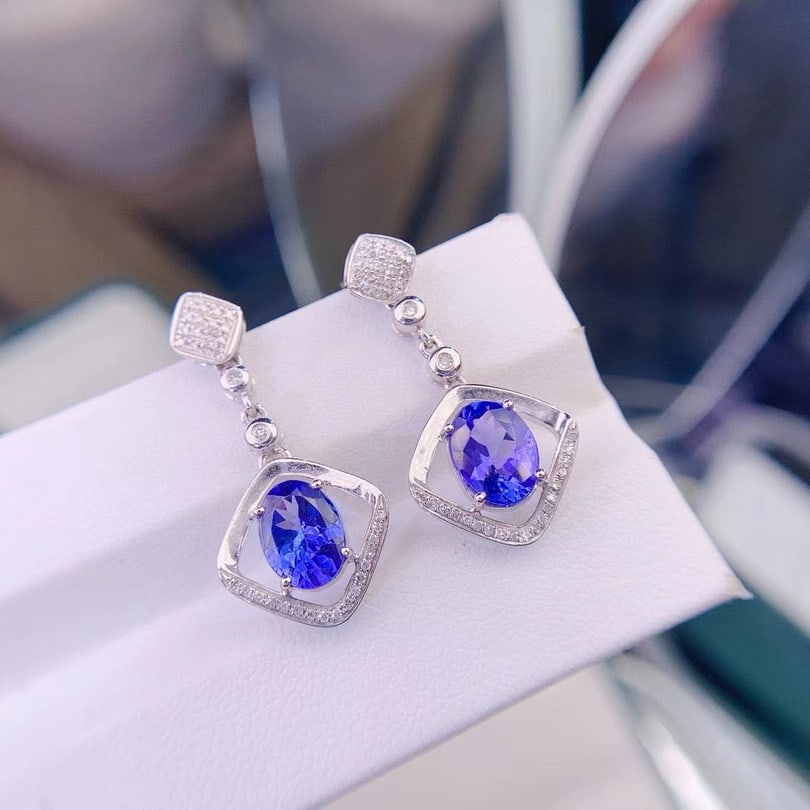 14k Gold 3.5 Ct Natural Tanzanite & Diamond Earrings - 4