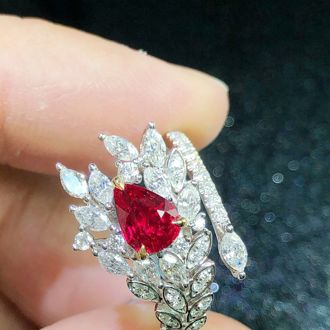 14k Gold 1.80 Ctw Natural Ruby & Diamond Ring - 3