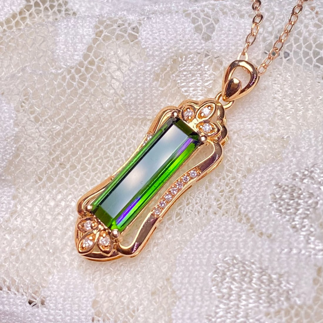 14k Gold 1.8 Ct Natural Tourmaline & Diamond Pendant( Without Chain ) - 2