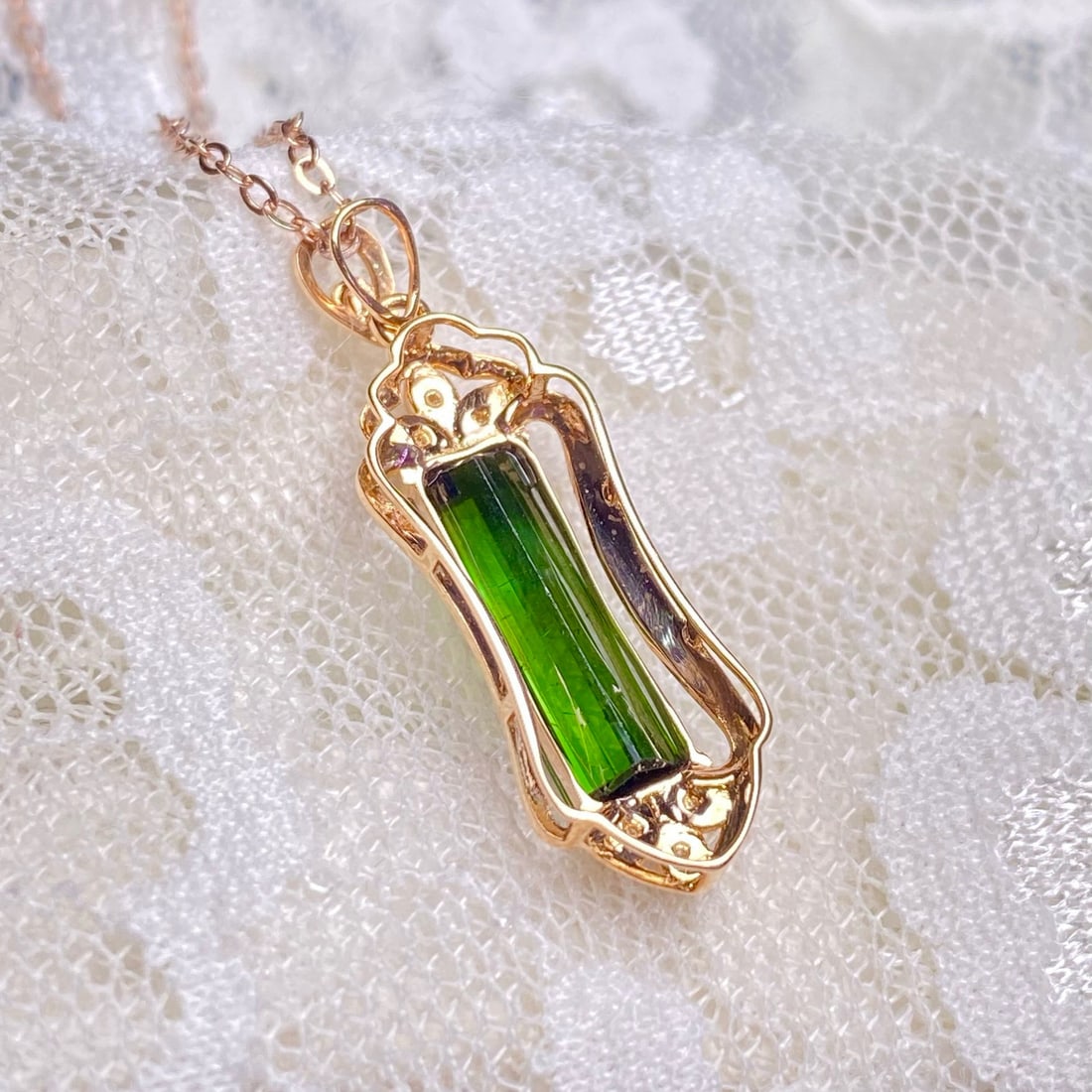 14k Gold 1.8 Ct Natural Tourmaline & Diamond Pendant( Without Chain ) - 5