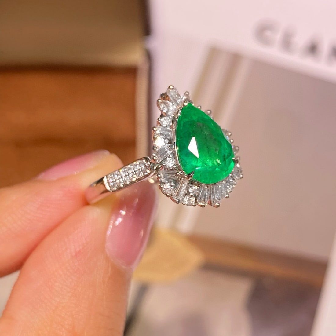 14k Gold 3.18 Ctw Natural Emerald & Diamond Ring - 5