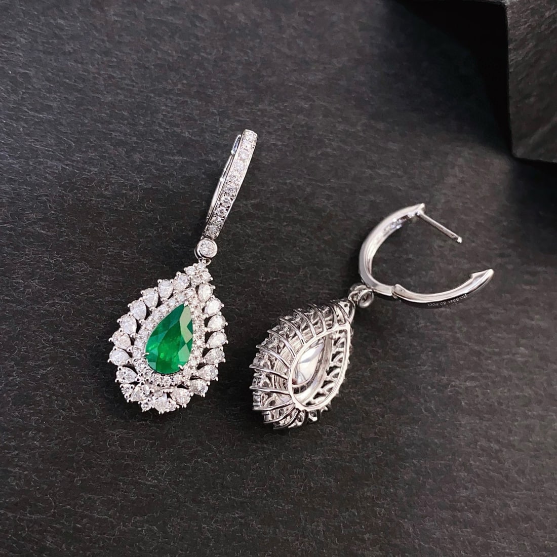 14k Gold 2.91 Ctw Natural Emerald & Diamond Earrings - 6