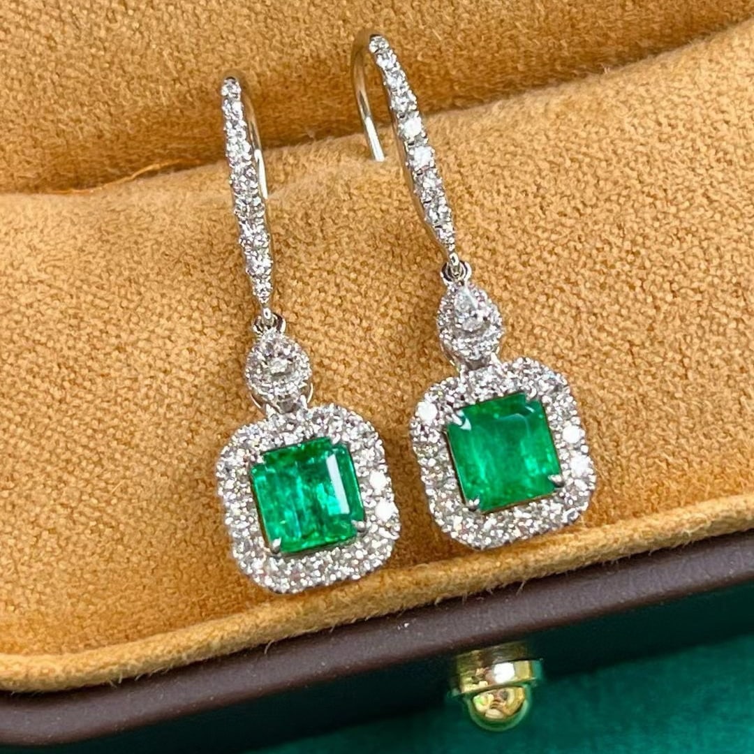 14k Gold 1.46 Ctw Vivid Green Natural Emerald & Diamond Earrings - 5