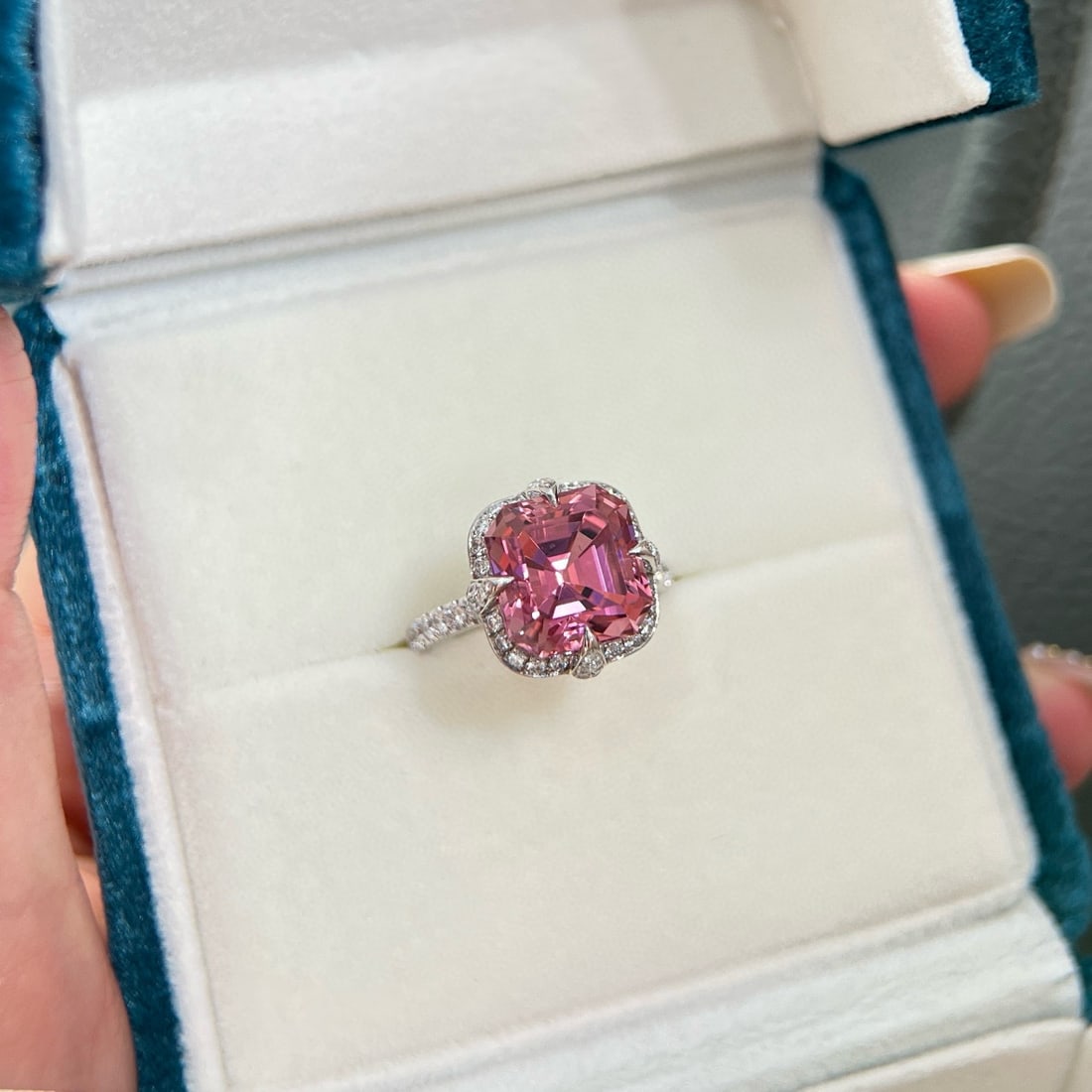 14k Gold 6.64 Ctw Natural Tourmaline & Lab Grown Diamond Ring: Ref:230946270 // gold content:14k gold // ring size:7. 25us // // main gemstone:tourmaline // shape:octagonal // carat weight:6. 1ct // color:pink // treatment:natural // // adjacent gemstone 2 :