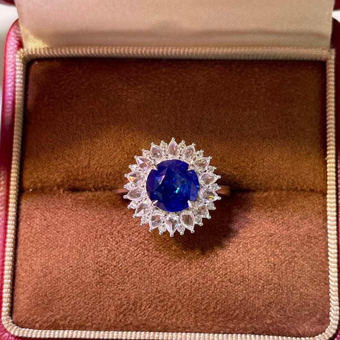 14k Gold 4.11 Ctw Natural Sapphire & Diamond Ring: Ref:230946273 // gold content:14k gold // ring size:7. 25us // // main gemstone:sapphire // shape:round // carat weight:3. 41ct // color:royal blue // treatment:natural // cut grade:g // //