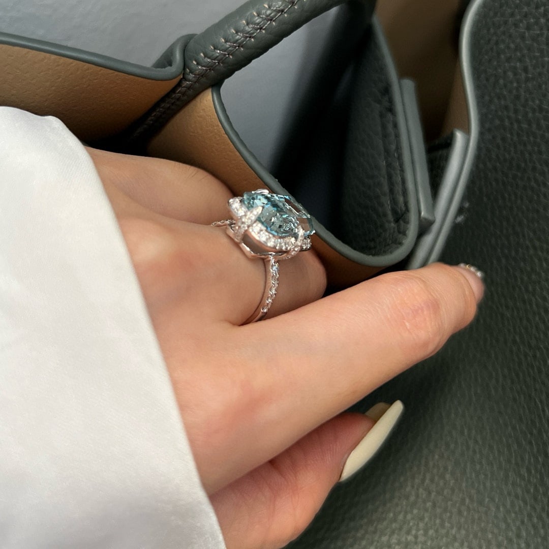 14k Gold 8.83 Ctw Natural Aquamarine & Lab Grown Diamond Ring - 4