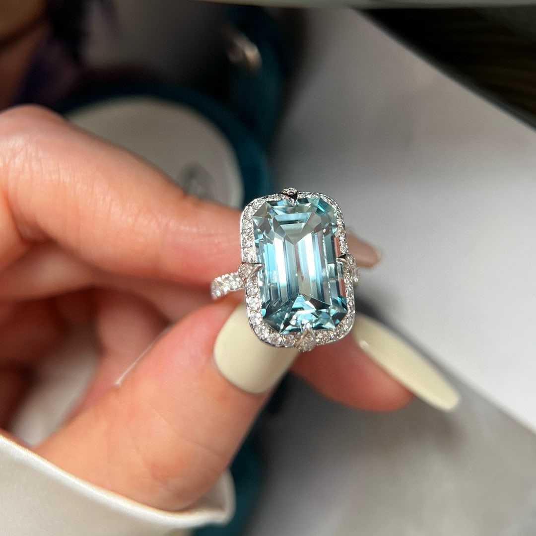 14k Gold 8.83 Ctw Natural Aquamarine & Lab Grown Diamond Ring - 5