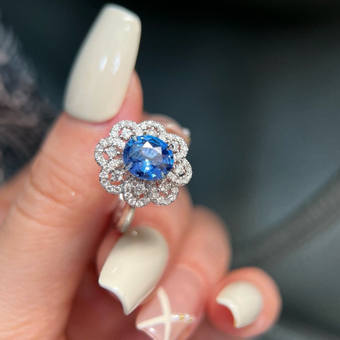 14k Gold 2.40 Ctw Natural Sapphire & Diamond Ring - 4