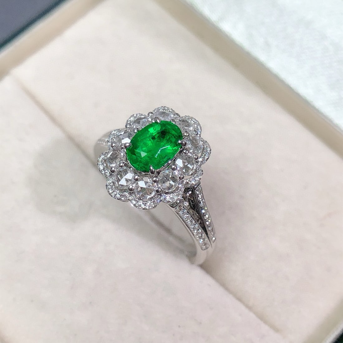 14k Gold 1.28 Ctw Vivid Green Natural Emerald & Diamond Ring/pendant( Without Chain ) - 7