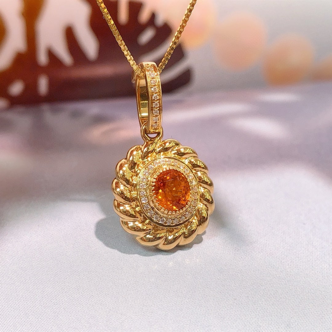 14k Gold 0.80 Ctw Natural Spessartine & Diamond Pendant( Without Chain ) - 4