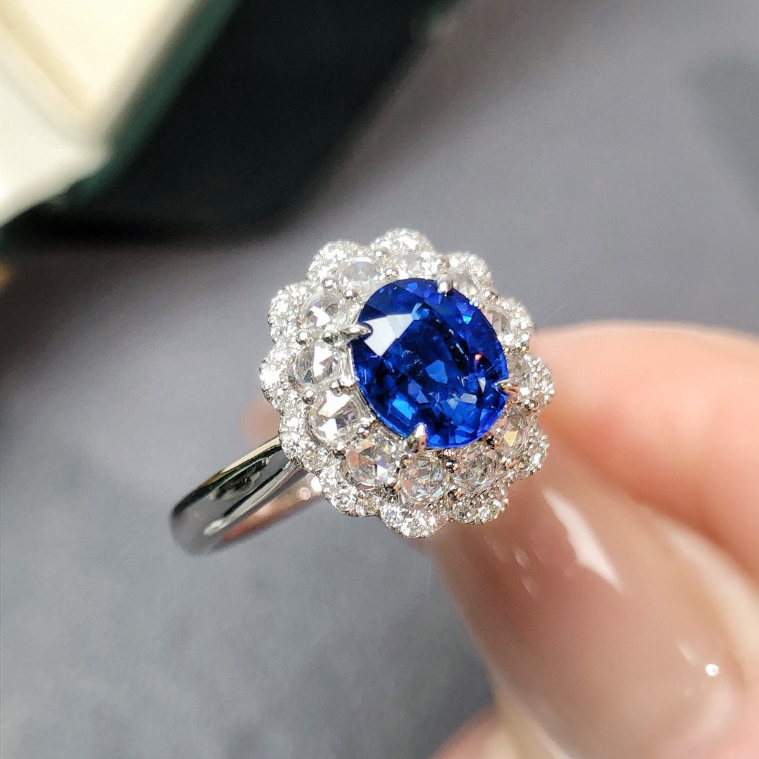 14k Gold 1.89 Ctw Natural Sapphire & Diamond Ring - 2