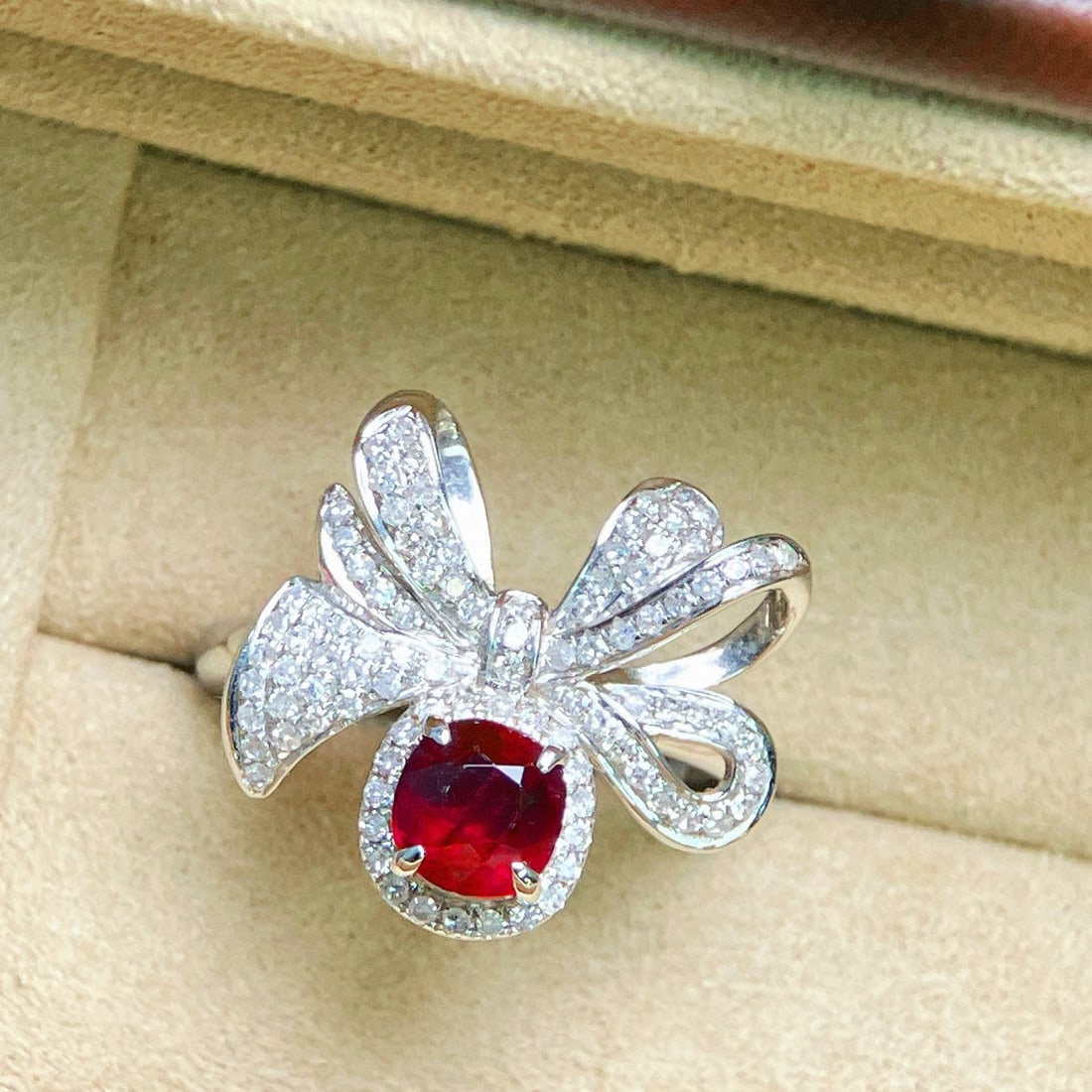 14k Gold 1.51 Ctw Natural Ruby & Diamond Ring - 2