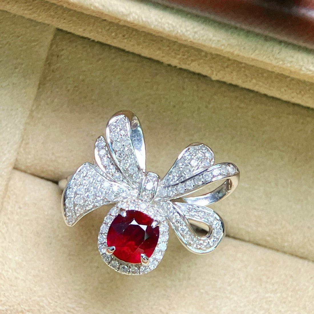 14k Gold 1.51 Ctw Natural Ruby & Diamond Ring - 4