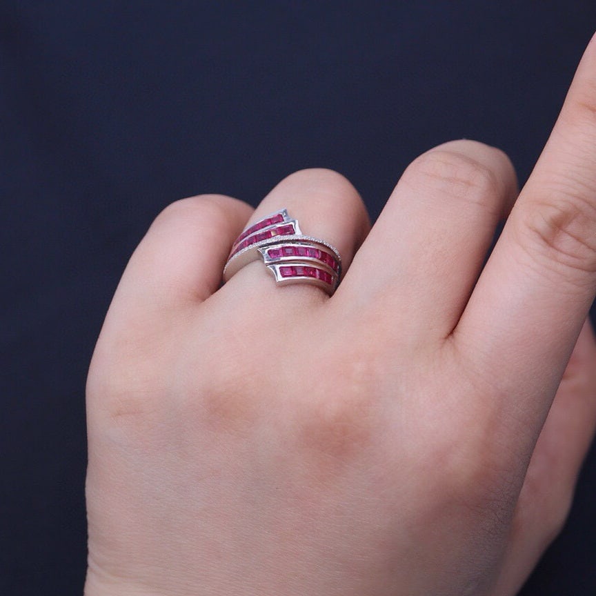 14k Gold 1.6 Ct Natural Ruby & Diamond Ring - 6