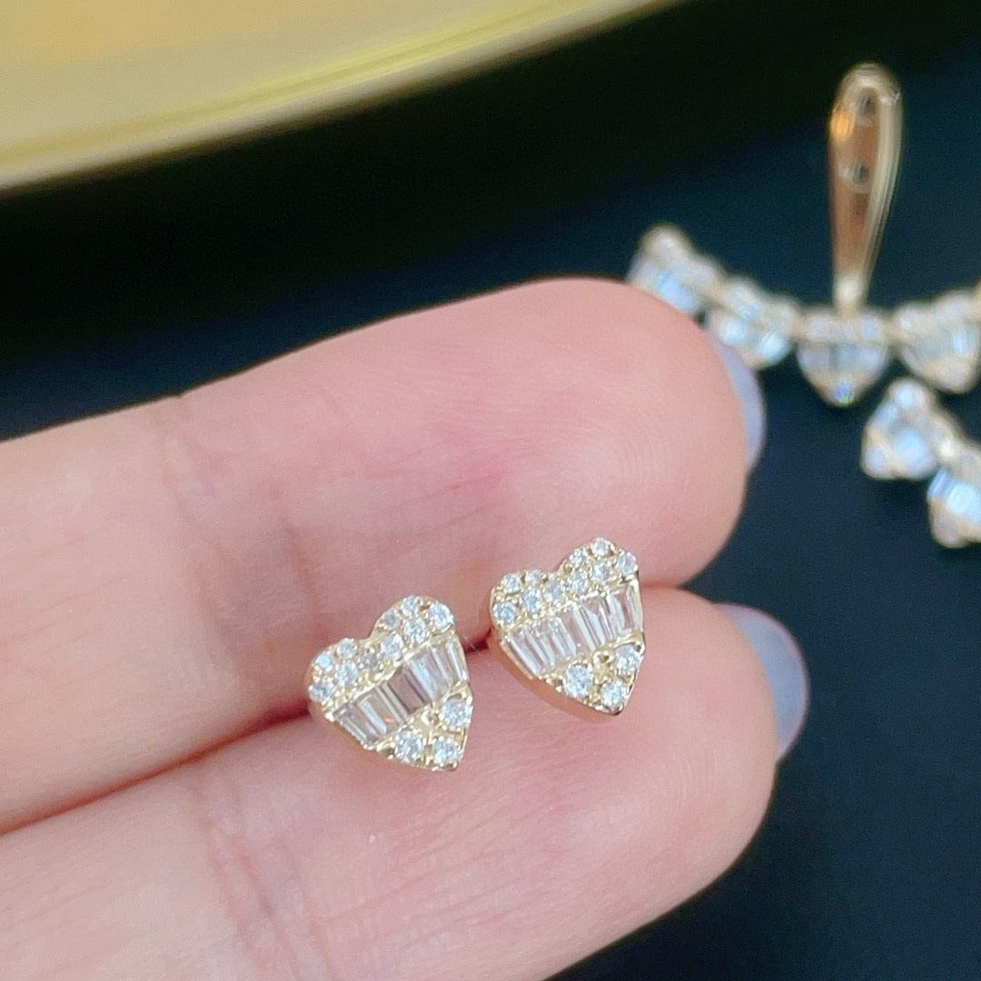 14k Gold 0.7 Ct Natural H Diamond Earrings - 4