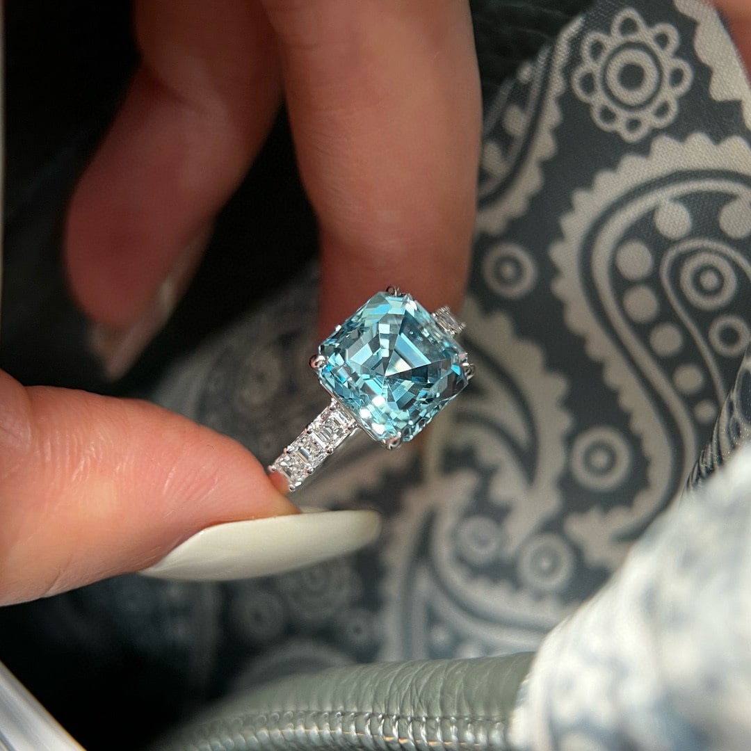 14k Gold 5.28 Ctw Natural Aquamarine & Lab Grown Diamond Ring - 4