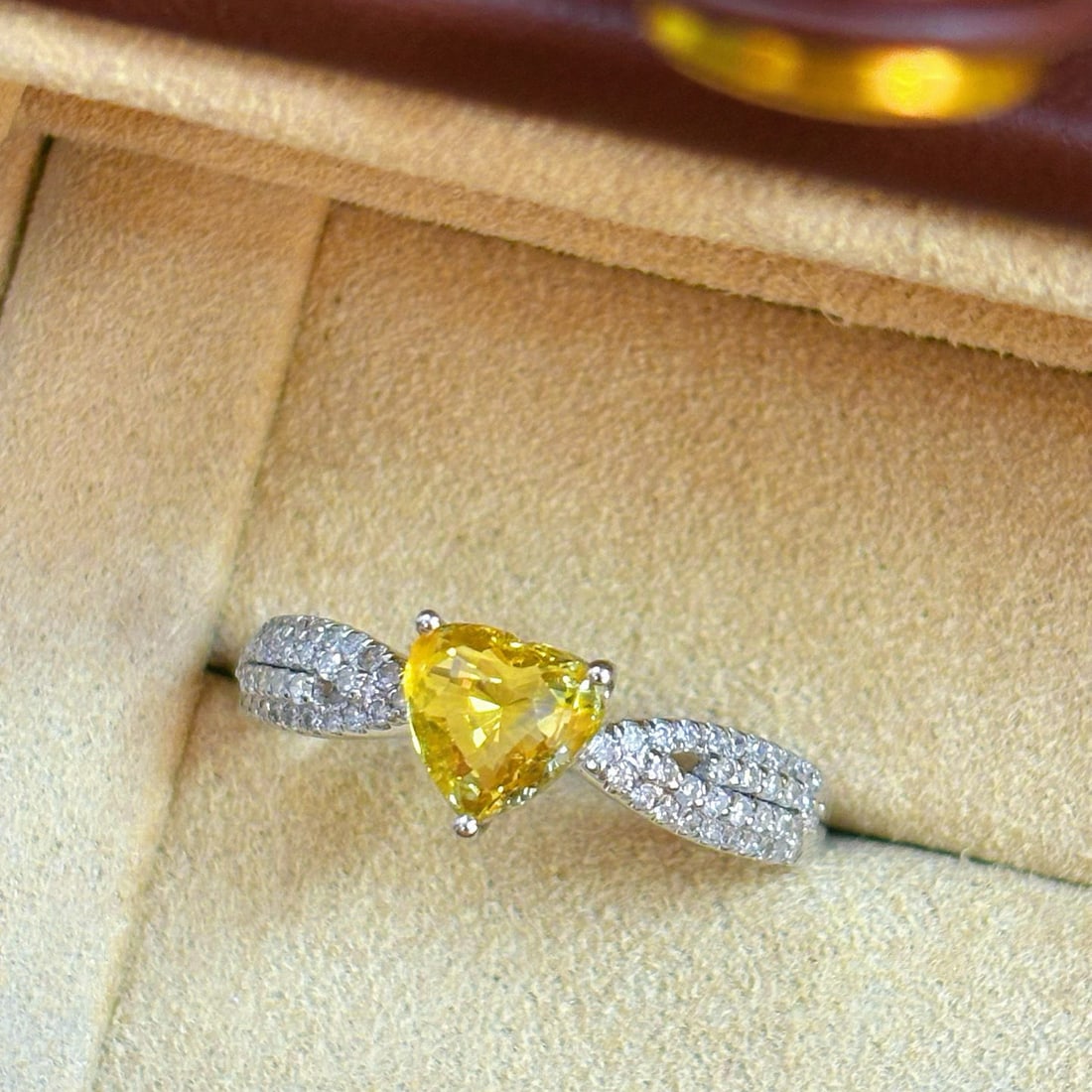 14k Gold 1.48 Ctw Natural Sapphire & Diamond Ring - 3