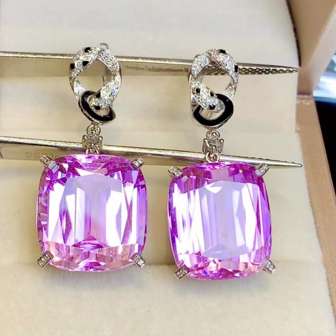 14k Gold 46.88 Ct Natural Kunzite & Diamond Earrings: Ref:230946324 // gold content:14k gold // main gemstone:kunzite // shape:cushion // carat weight:46. 88ct // color:purple // treatment:natural // // adjacent gemstone 2 : diamond // shape:round //