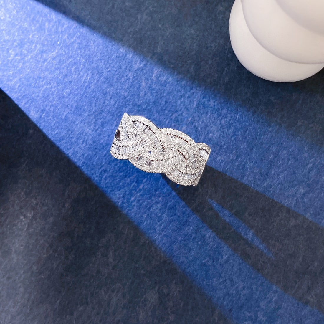 14k Gold 0.65 Ct Natural H Diamond Ring - 2