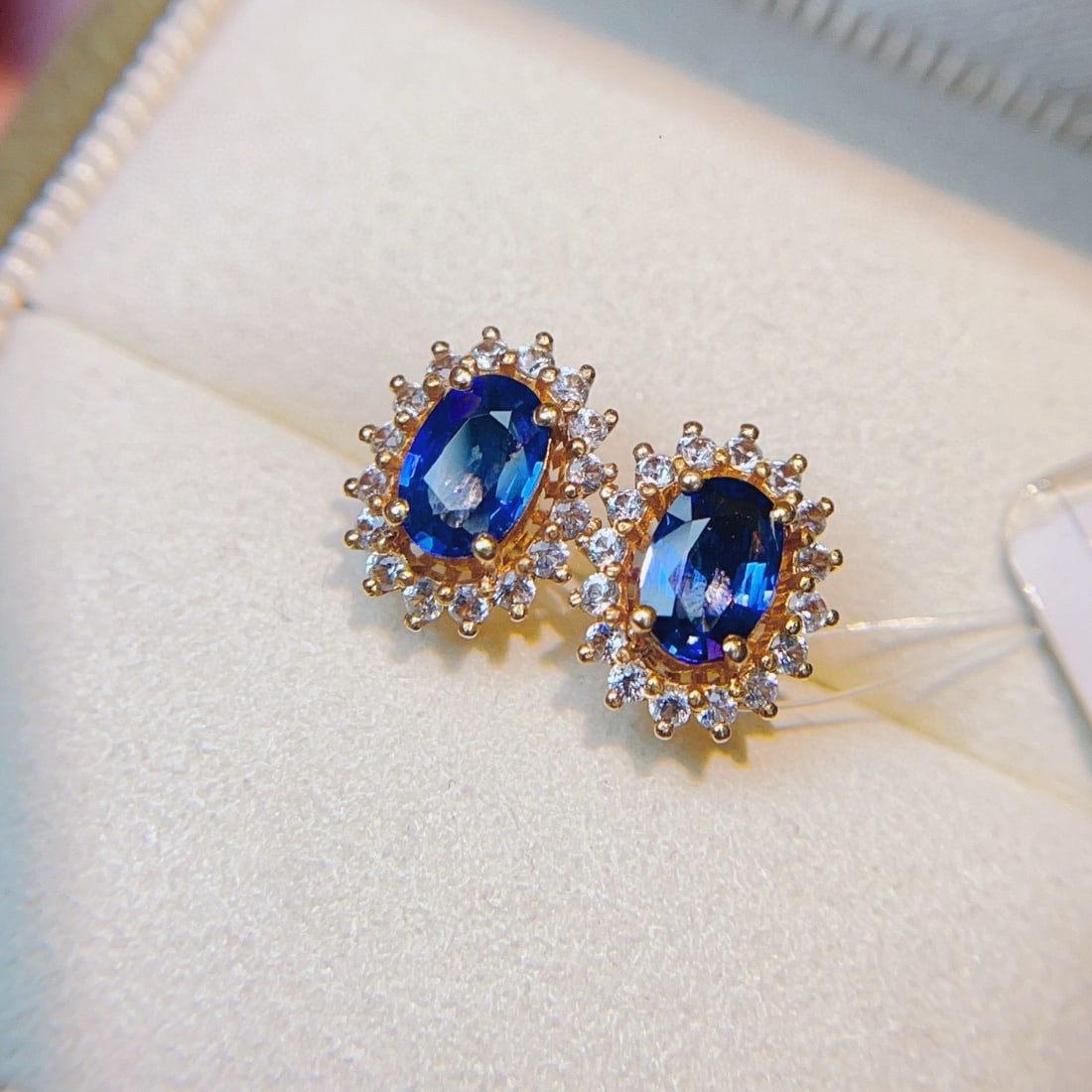 14k Gold 1.22 Ct Natural Sapphire & Sapphire Earrings - 4