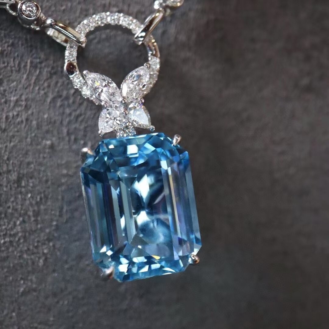 14k Gold 6.35 Ctw Natural Aquamarine & Diamond Pendant( Without Chain ) - 2