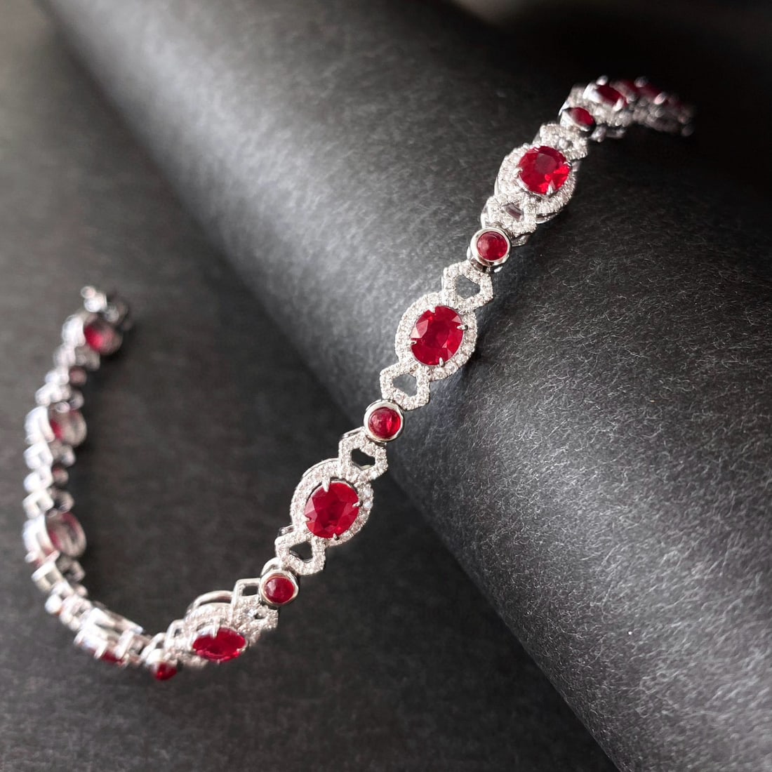 14k Gold 6.1 Ctw Vivid Red Natural Ruby & Diamond Bracelet - 2
