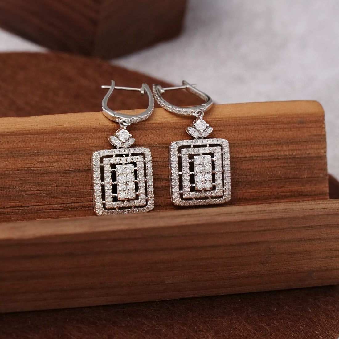 14k Gold 0.8 Ct Natural H Diamond Earrings - 4