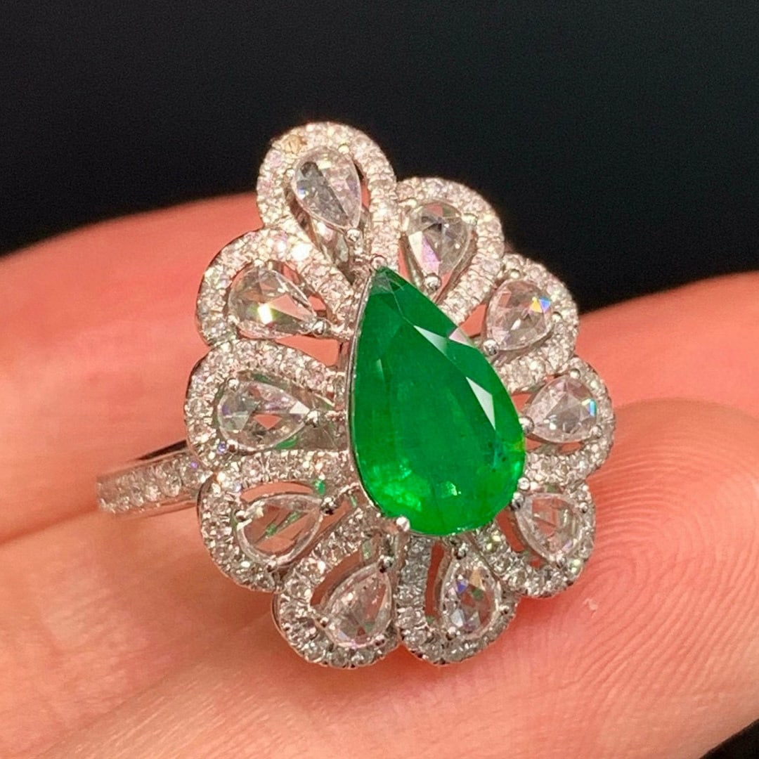 14k Gold 2.53 Ctw Vivid Green Natural Emerald & Diamond Ring/pendant( Without Chain ) - 2