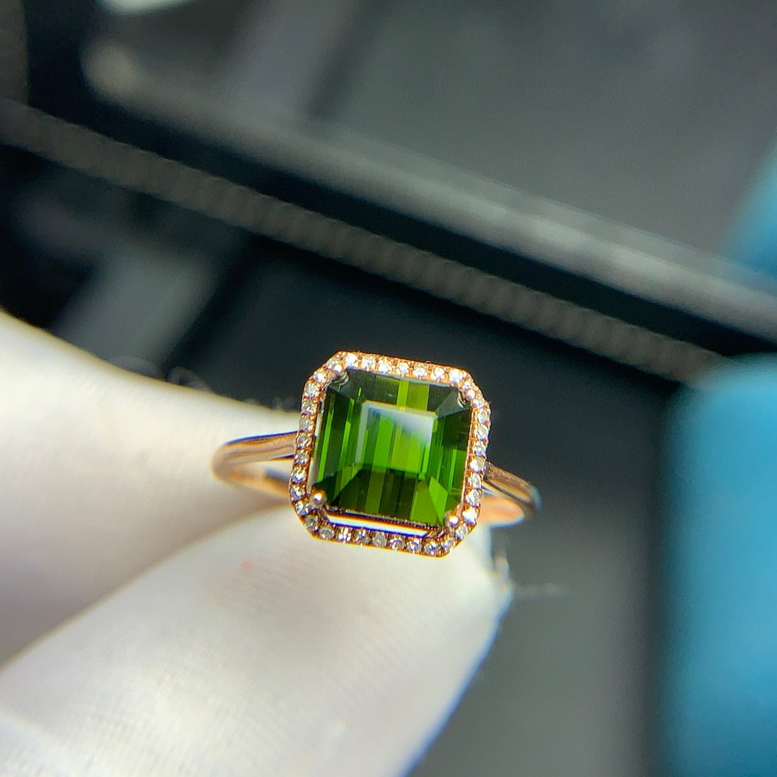 14k Gold 2.6 Ct Natural Tourmaline & Diamond Ring - 9