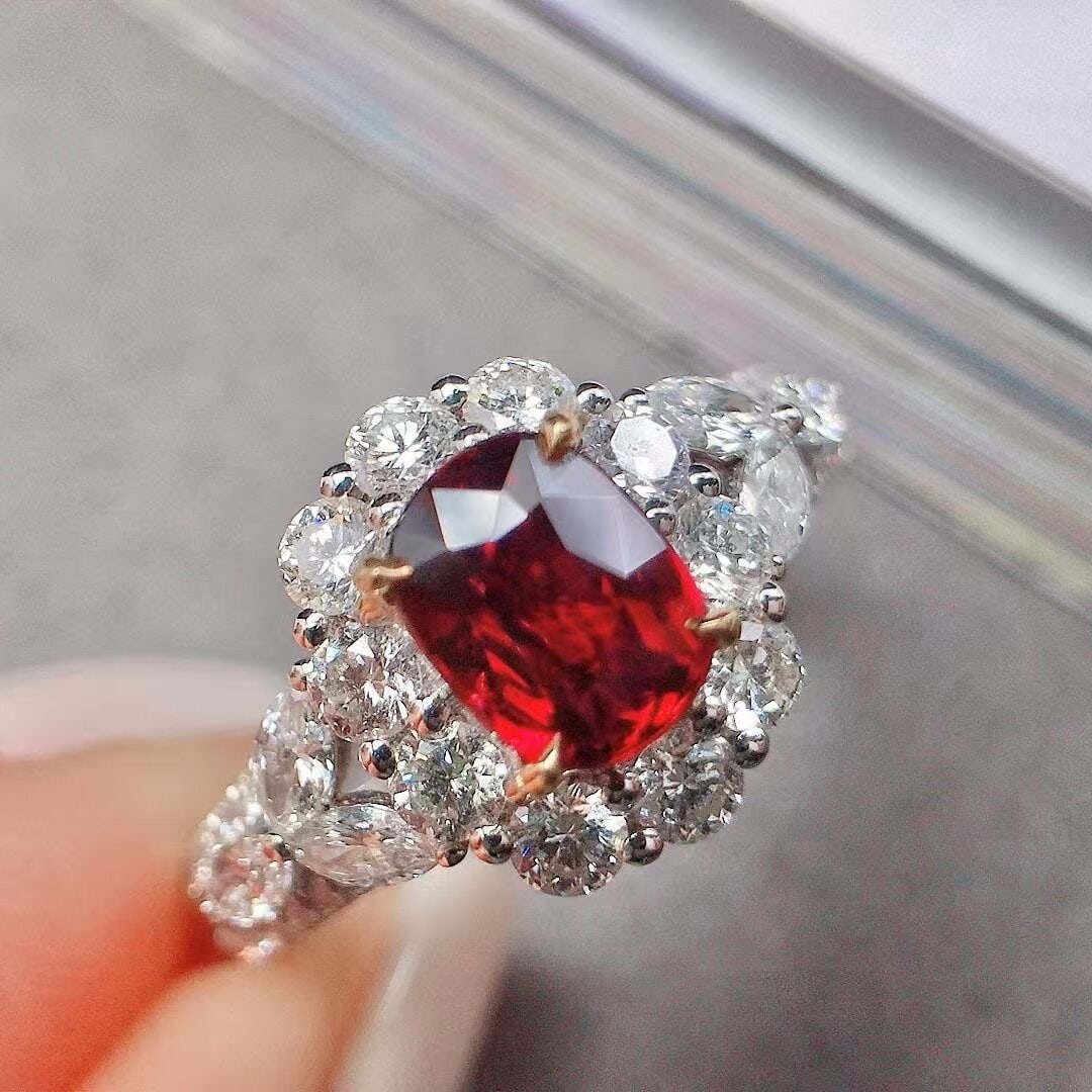 14k Gold 2.01 Ctw Natural Ruby & Diamond Ring - 2