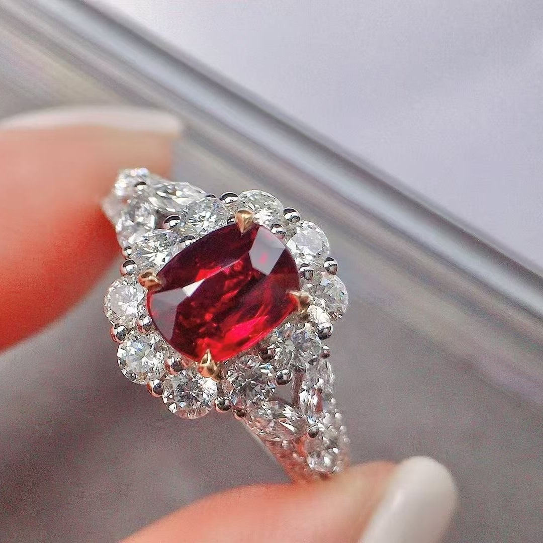 14k Gold 2.01 Ctw Natural Ruby & Diamond Ring - 5