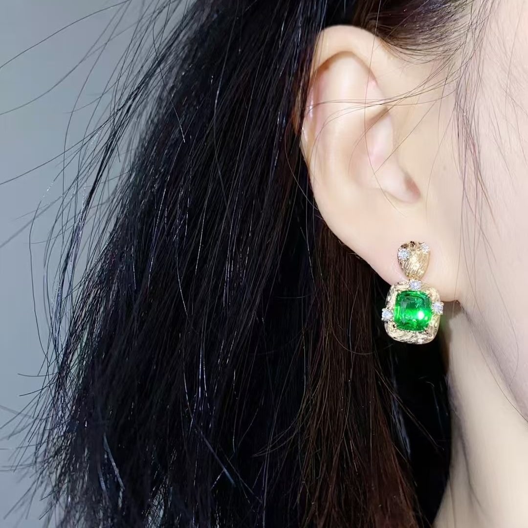 14k Gold 4.47 Ctw Natural Tsavorite & Diamond Earrings - 4