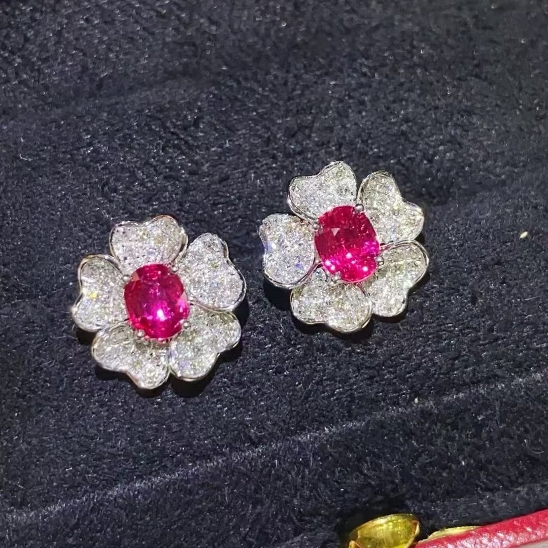 14k Gold 1.48 Ctw Natural Ruby & Diamond & Flowers Earrings - 3