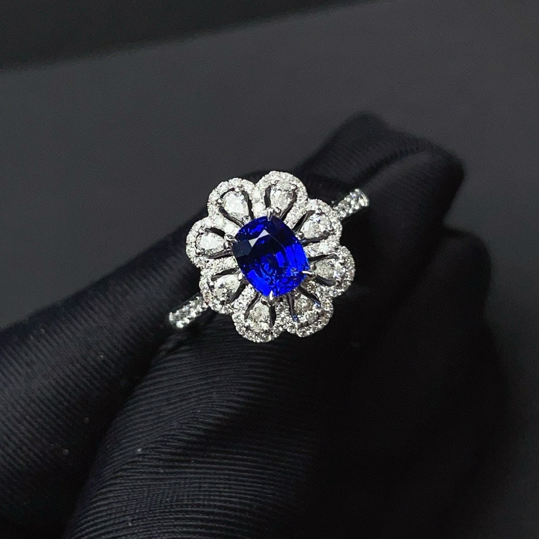 14k Gold 1.33 Ct Natural Sapphire & Diamond Ring - 3