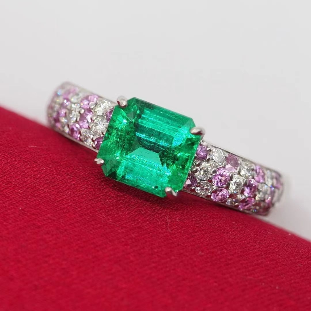 14k Gold 2.06 Ctw Natural Emerald & Diamond Ring - 6