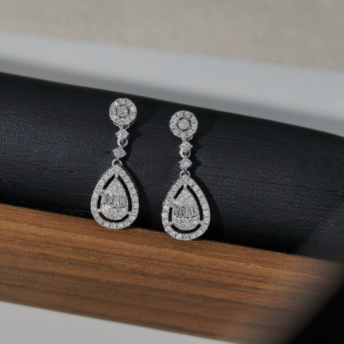 14k Gold 0.80 Ct Natural H Diamond Earrings - 3