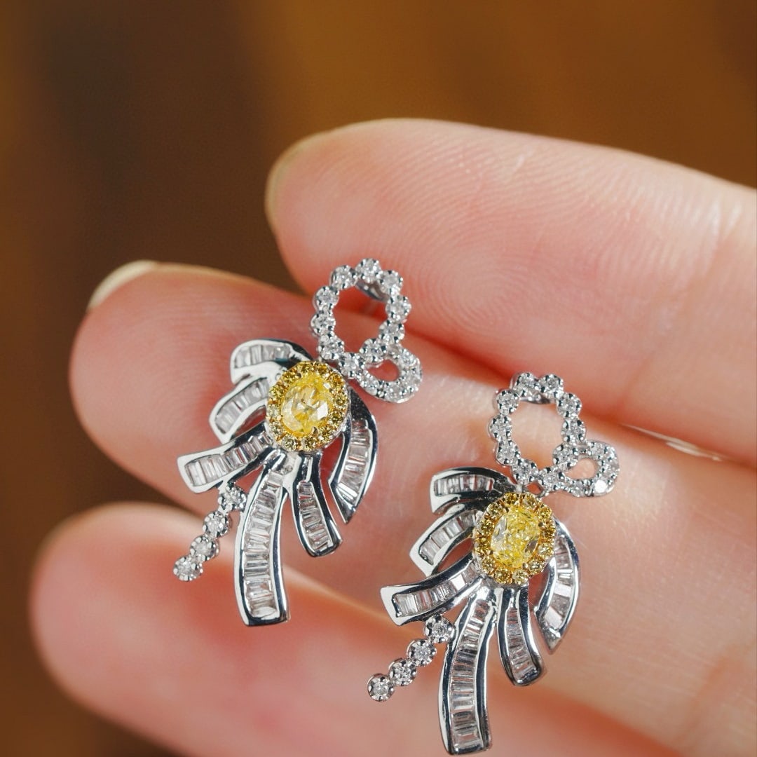 14k Gold 0.90 Ctw Natural Yellow Diamond & Diamond Earrings - 3
