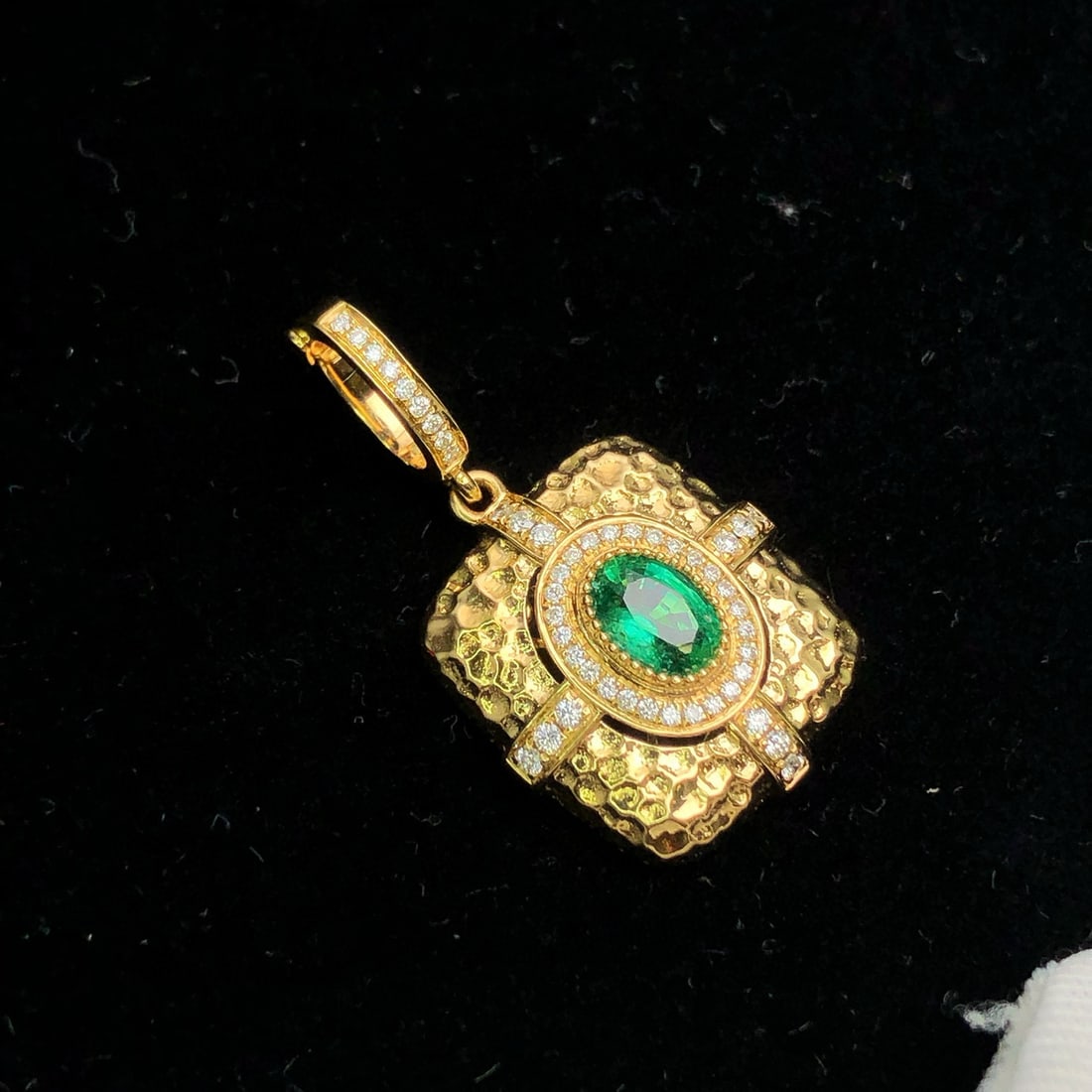 14k Gold 0.60 Ctw Vivid Green Natural Emerald & Diamond Pendant( Without Chain ) - 3