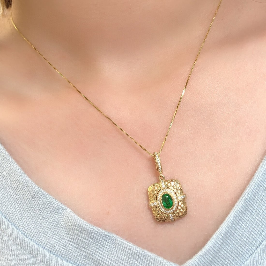 14k Gold 0.60 Ctw Vivid Green Natural Emerald & Diamond Pendant( Without Chain ) - 8