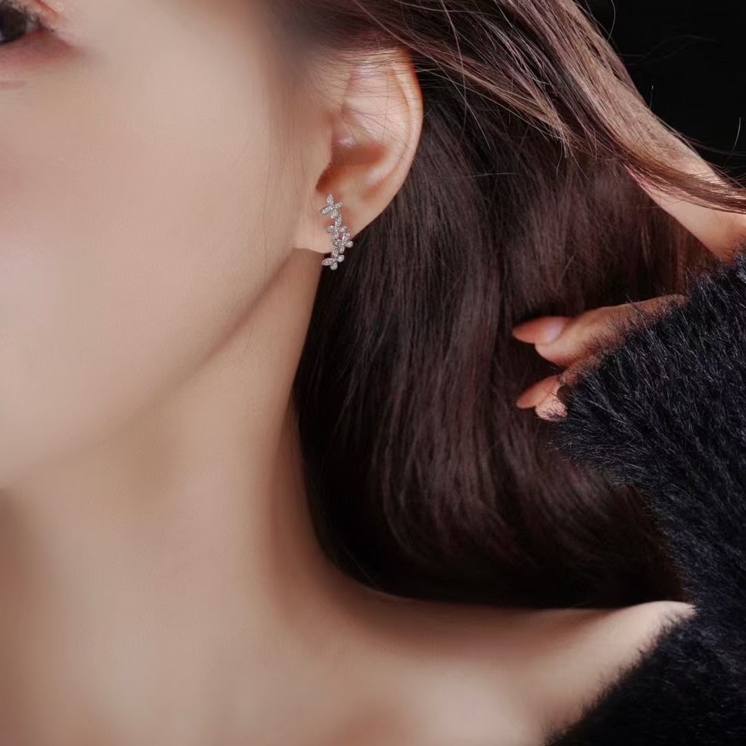 14k Gold 0.16 Ct Natural H Diamond Earrings - 2