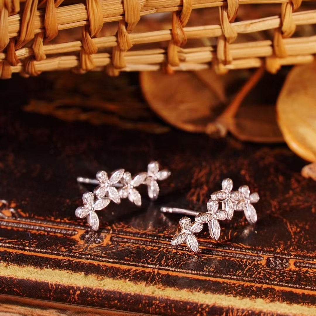 14k Gold 0.16 Ct Natural H Diamond Earrings - 5