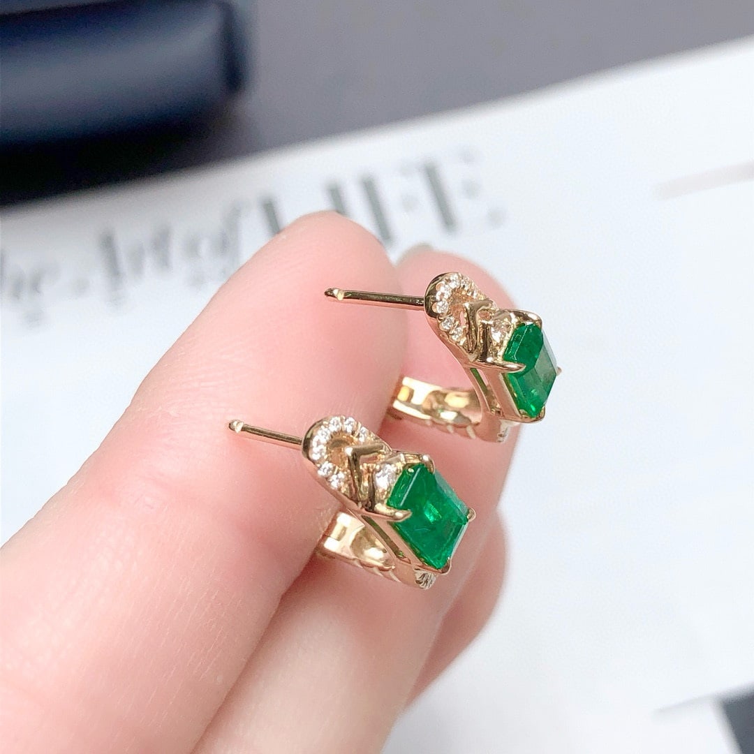 14k Gold 0.97 Ct Vivid Green Natural Emerald & Diamond Earrings - 3