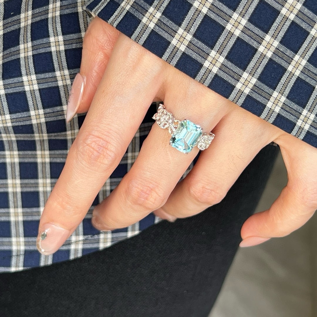 14k Gold 4.11 Ctw Natural Aquamarine & Spinel Ring - 4