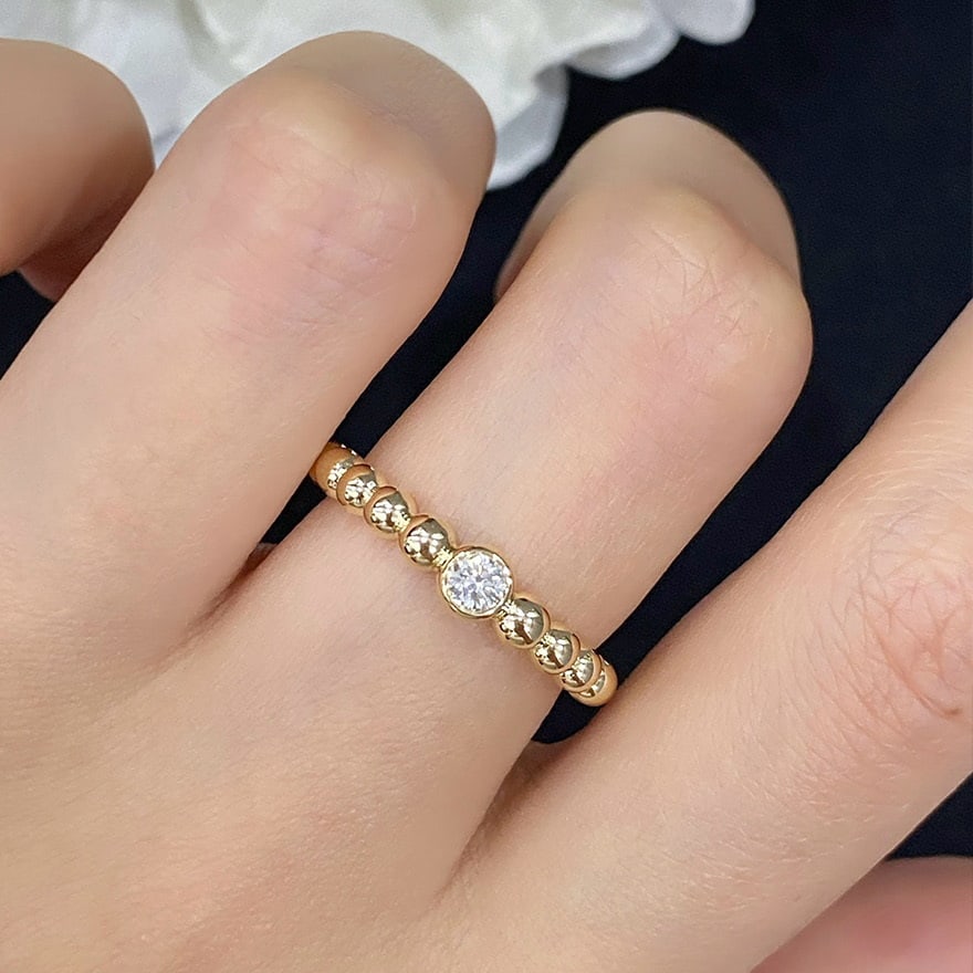 14k Gold 0.10 Ct Natural H Diamond Ring - 4