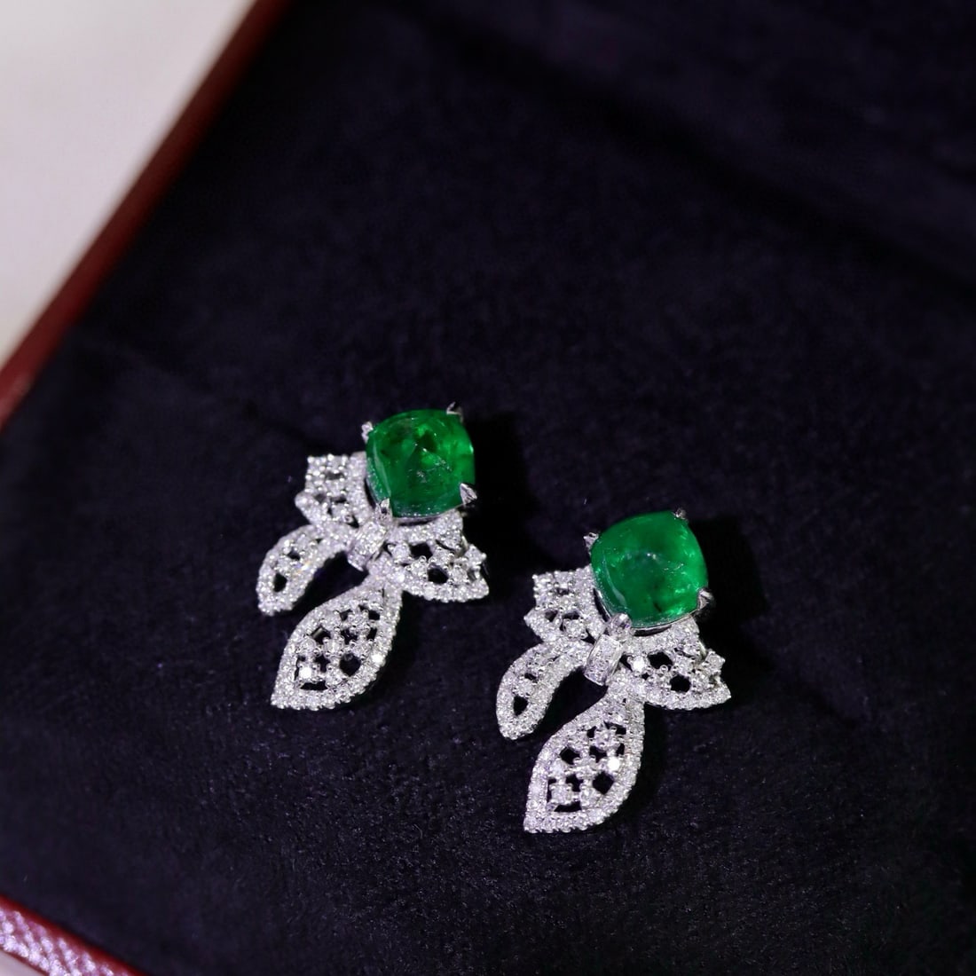 14k Gold 2.66 Ctw Vivid Green Natural Emerald & Diamond Earrings - 2
