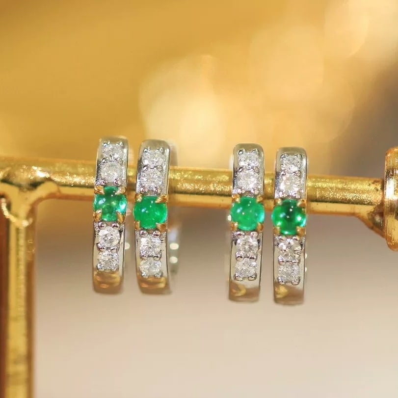 14k Gold 0.4 Ctw Natural Emerald & Diamond Earrings - 2