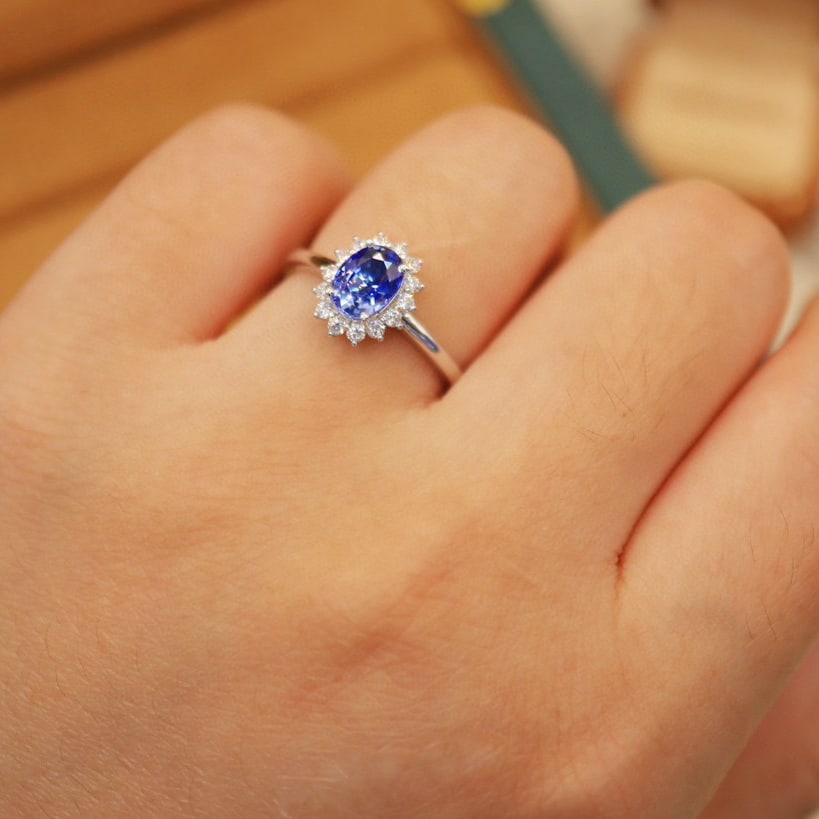 14k Gold 1.31 Ctw Natural Sapphire & Diamond Ring - 4