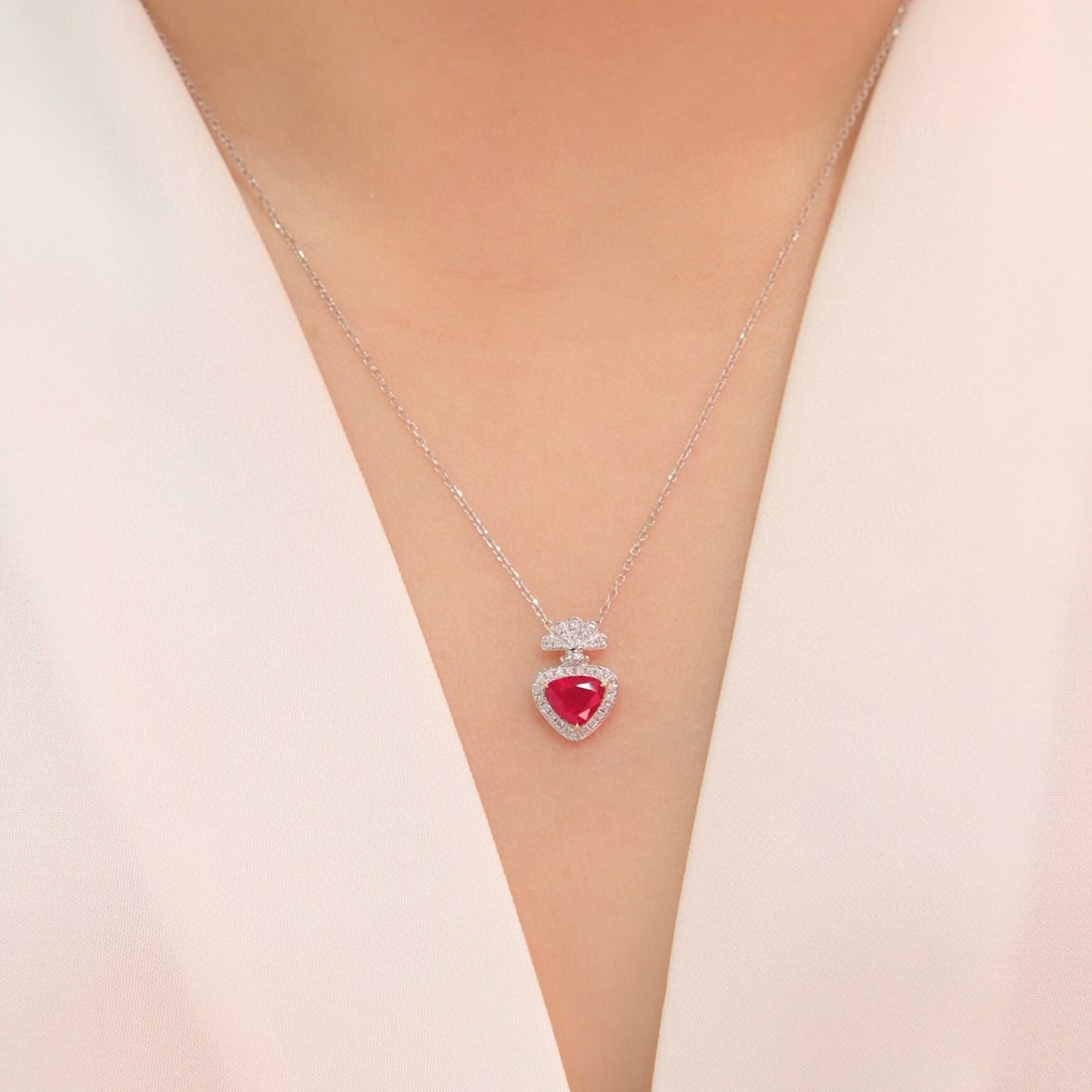 14k Gold 0.96 Ctw Natural Ruby & Diamond Necklace - 4